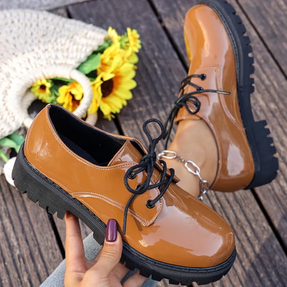 Xucatan Trendy Women's Platform Lace-Up Oxfords with Glossy Patent Upper, Shock-Absorbing Thick Sole Low Heel Comfort Shoes, Padded Footbed Lightweight Walking Shoes for Office Outfits Gift