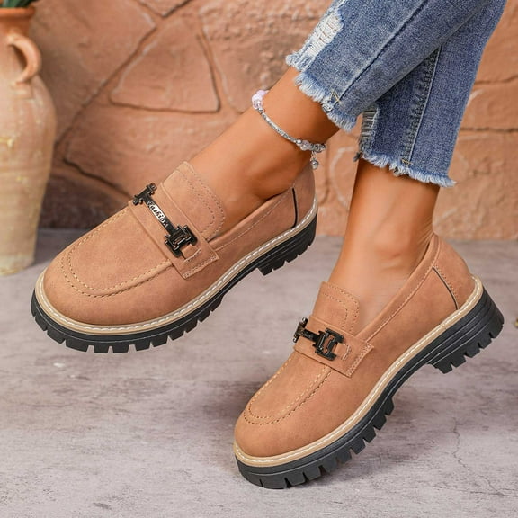 Xucatan Women's Chunky Loafers, Leather Slip-On Dress Shoes with Metal Chain, Comfortable Business Casual Shoes for Office Work & Dressy Occasions Gift