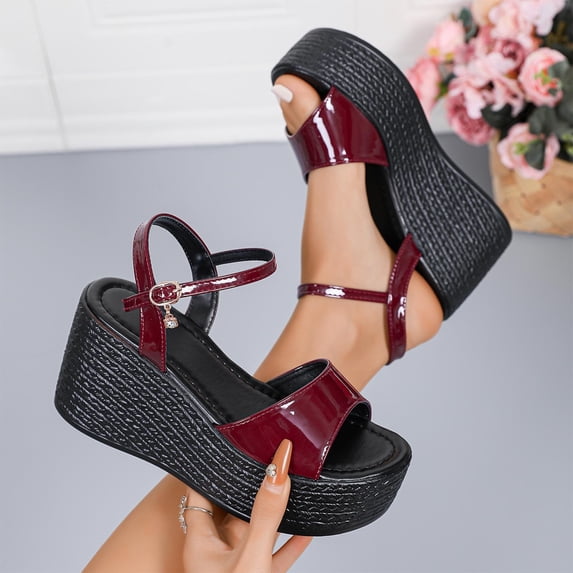 Xucatan Women's Patent Leather Wedge Sandals, Peep Toe Double Strap Slides with Espadrille Sole, Adjustable Ankle Buckle Platform Heels, Versatile Summer Party Footwear Gift