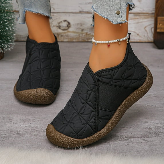 Xucatan Women's Puffy Low Booties, Slip On Winter Snow Boots with Fleece Lining & Memory Foam, Lightweight Warm Indoor Outdoor Shoes Gift