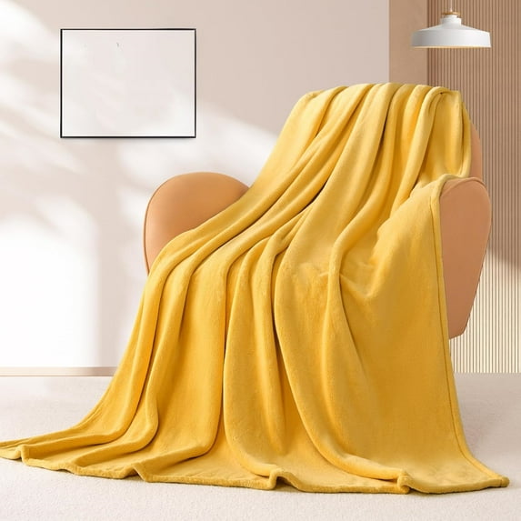 Xukmct Super Soft Fleece Throw Blanket Decorative Velvet Plush Lightweight Warm Blanket for Sofa, Bed, Travel, Camping, Office, 39x59 inch