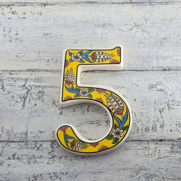 Yılmazel Large Ceramic Housewarming Sign, Address Plaque House Numbers Sign, Door Personalized Coloured Decorative, Hand Decoratede Gifts, Tulip Design, 12 * 9 cm