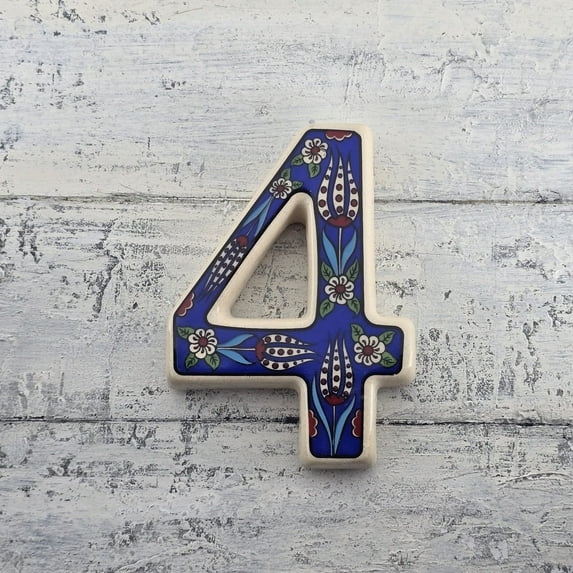 Yılmazel Large Ceramic Housewarming Sign, Address Plaque House Numbers Sign, Door Personalized Coloured Decorative, Hand Decoratede Gifts, Tulip Design, 12 * 9 cm