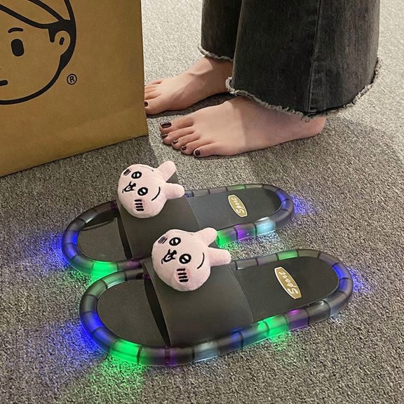 Y2K Kawaii Chiikawa Toy Slippers Usagi Hachiware Slippers Glow Wearing Outside Home Anti-Slip Flip-Flops Shoes Woman Gift