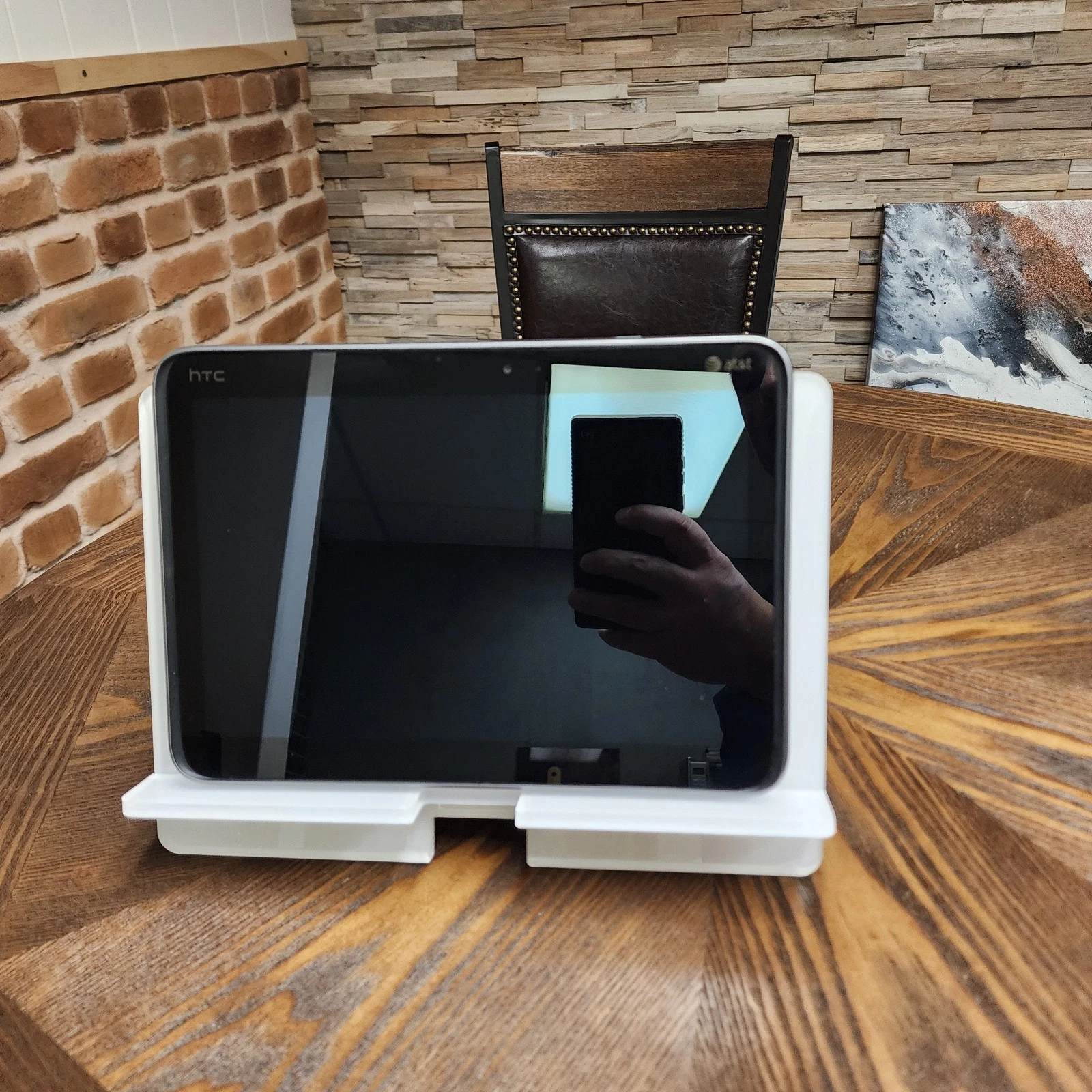 YANI- Ipad Stand White / Picture Stand White 11"W X 7 3/4" H X 1/4" Thick- Usa