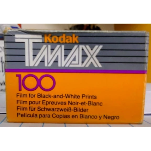 YANI- Kodak Tmax 100 Black & White 35Mm Film Iso 100 - 36 Exposures Exp:12/93