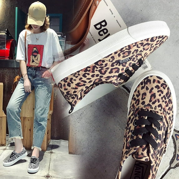 YAZI  Women Slip On Shoes Canvas Fashion Sneakers Low Top Walking Winter Shoes for Women Tennis Sneakers Vintage Footwear Comfortable Flats
