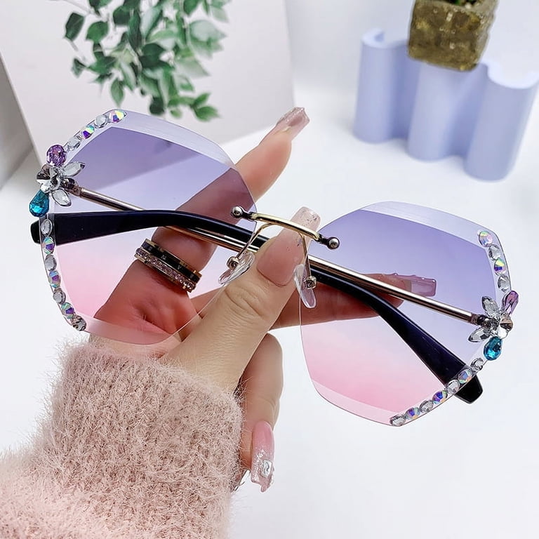 YCNYCHCHY 2023 Rhinestone Sunglasses For Women Slim  display picture 2