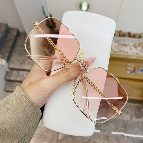YCNYCHCHY New Hollow Out Mirror Legs Large Frame Square Sunglasses Women's Large Face Slimming Glasses Beach Net Red Sunglasses Sun Visors
