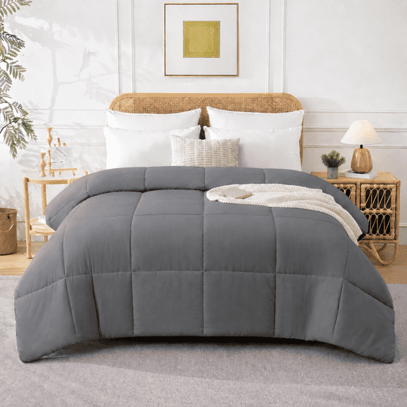 YEPCLUB Comforters King size, Duvet Insert, All Season Duvet, Grey Down Alternative Hotel Comforter, Lightweight Quilt with Corner Tabs, Machine Washable (Grey, King 102x90 Inches)