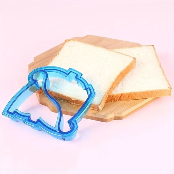 YFGEFTR Sandwich Crust Cutter, Plastic Pancake & Biscuit Mold, DIY Bread Toast Mold for Creative Breakfast & Lunch Prep