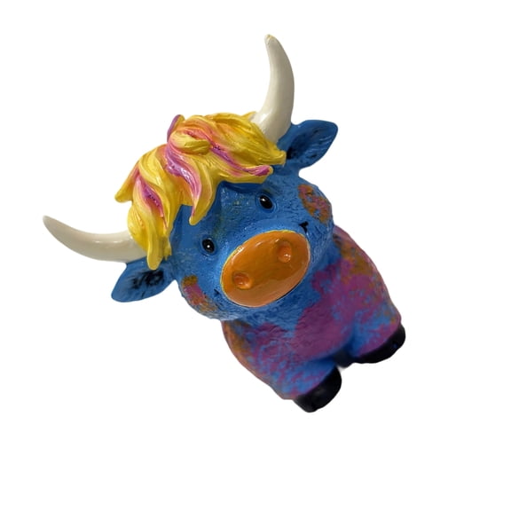 YIEMEEN Highlands Cow Figurines Farmhouse Decors,Resins Animal Statue Table Ornament Garden Bookshelfs Decors Calf Lover Gift