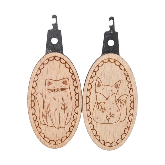 YIGSECU 2 Pcs Needle Threader Wood Embroidery Needle Threader Needle Threading Tool