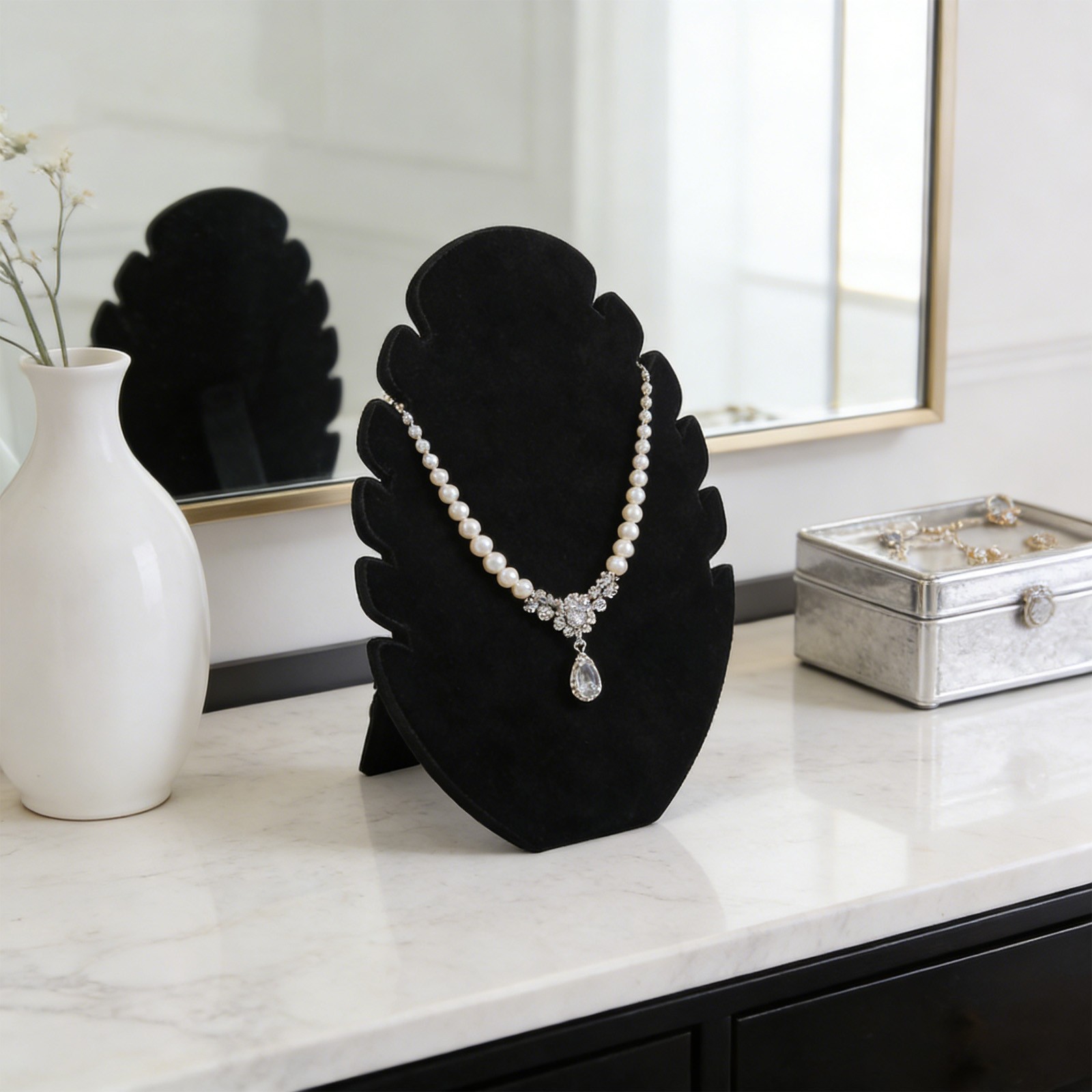 Flocking Rack YIMWNYI Jewelry Storage Rack for Necklaces, Bracelets, and Pendants ...