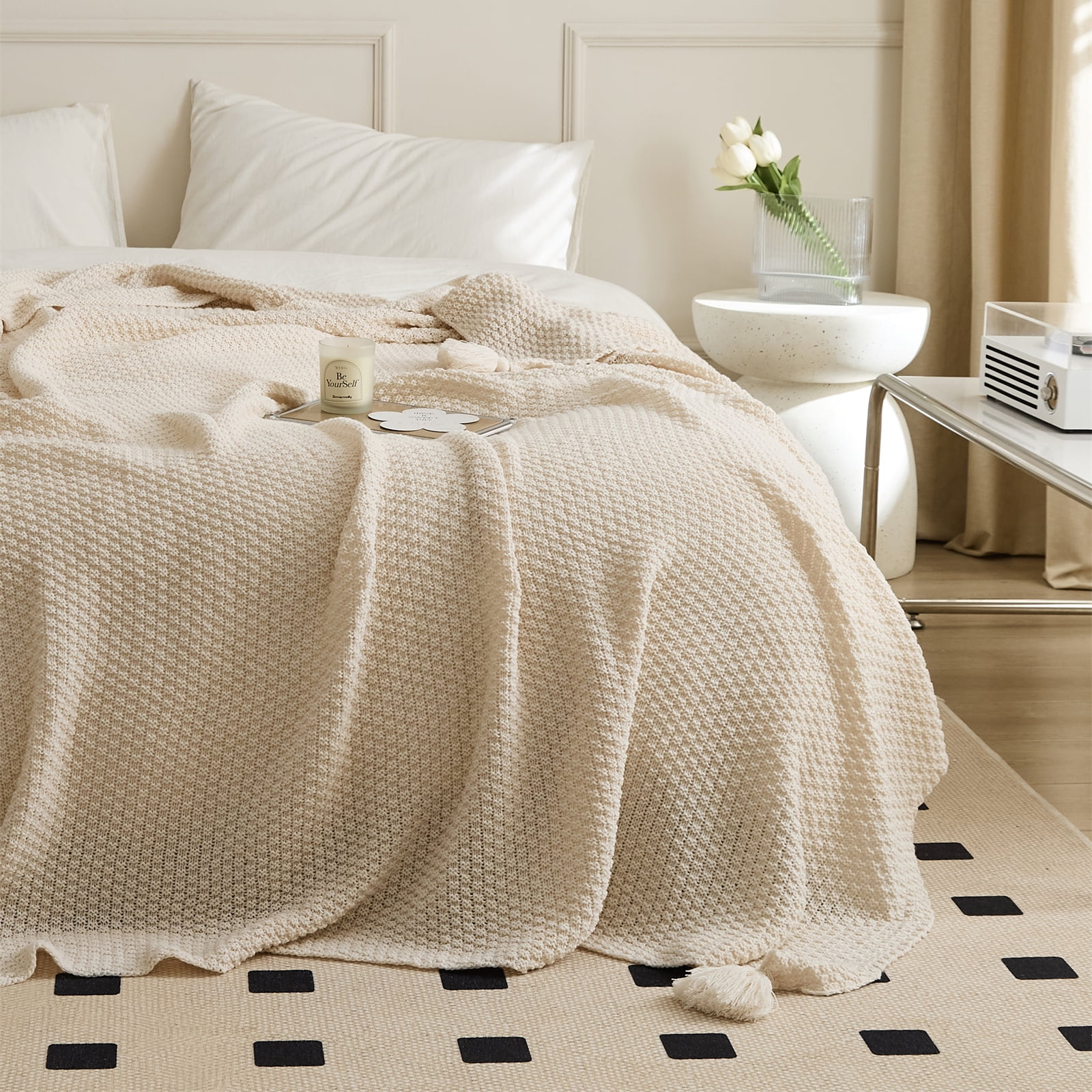 YIRUIO Handmade Chunky Knit Throw Blanket - Checkered Pattern 60x80 Oversized Cable Knit