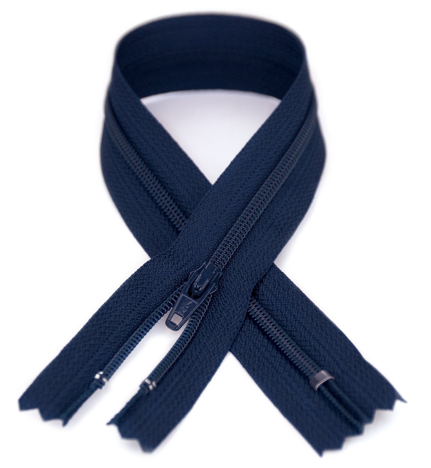 YKK® #3 Lightweight Closed-End Zipper, 7 Inch Length, Crayon Blue 920 (100 Pack)