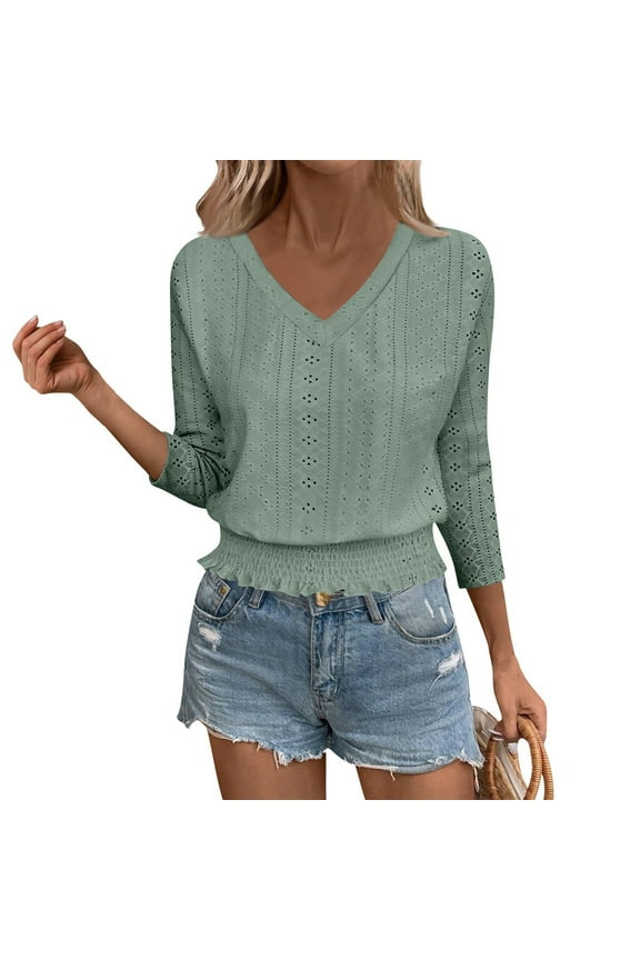 Womens Smocked Tops Fashion 3/4 Sleeve Eyelet T-Shirt Loose Fit Smocked Hem Crop Tops V Neck Elastic Waist Banded Bottom Tops Blouses 2025 Summer Army Green M
