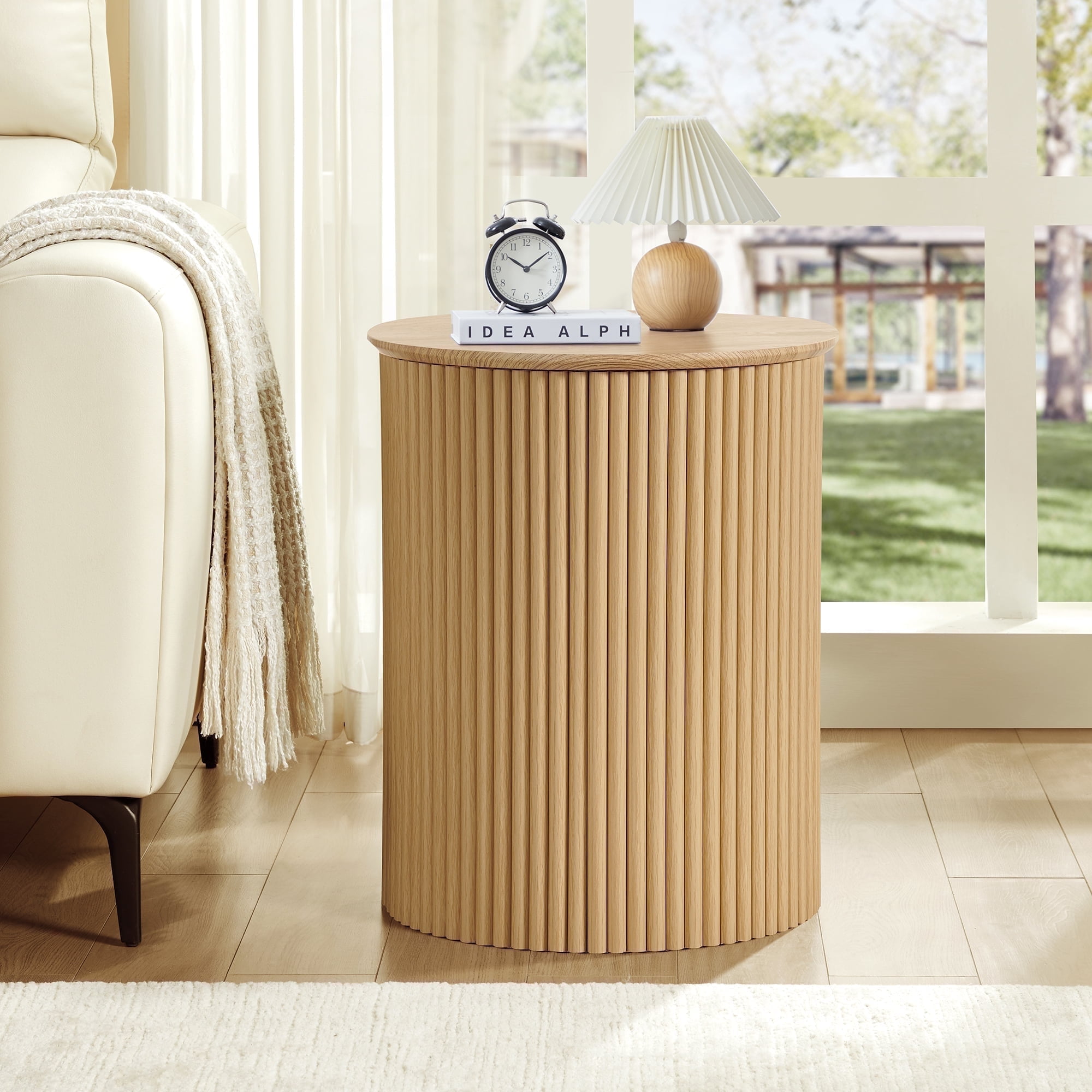 YOCWO Small Round End table for Living Room with fluted Design, Circle Bedside Table for Bedroom, Natural