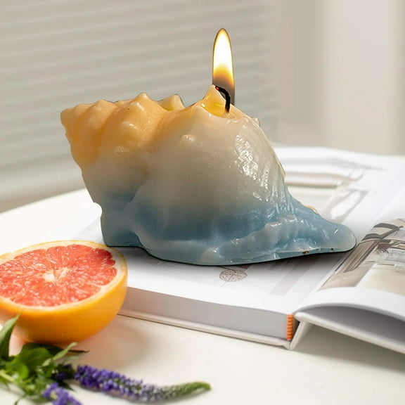 YOHAVEN Christmas Conch Shell Aromatherapy Candle Scented Seashell Home Decor for Living Room Bedroom Relaxation Holiday Gift Festive Ambiance
