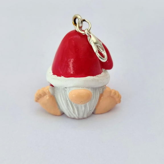 YOHAVEN Mini Resin Gnome Ornament, Cute Faceless Tiny Pendant, Holiday Christmas Decorations for Desktop Garden Balcony Windowsill Home Decor