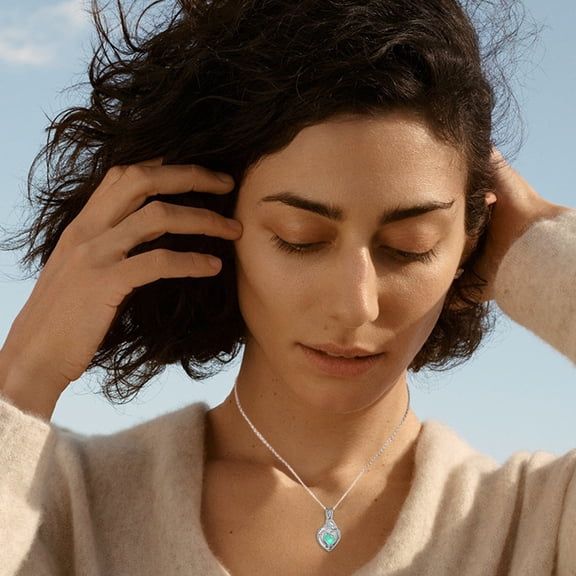 YOHAVEN Mother’s Day Necklace for Mom from Daughter Elegant Pendant Jewelry Birthday Anniversary Wedding Party Holiday Gift Women Accessories Jewelry