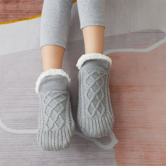 YOHAVEN Women’s Winter Slipper Socks Fleece Lined, Warm Fuzzy Cozy Non Slip Gripper Socks Soft Plush Fluffy Bed Lounge Socks for Home Gift Christmas