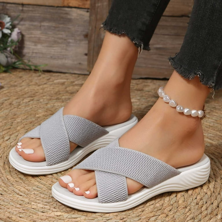 Womens deals lightweight slippers
