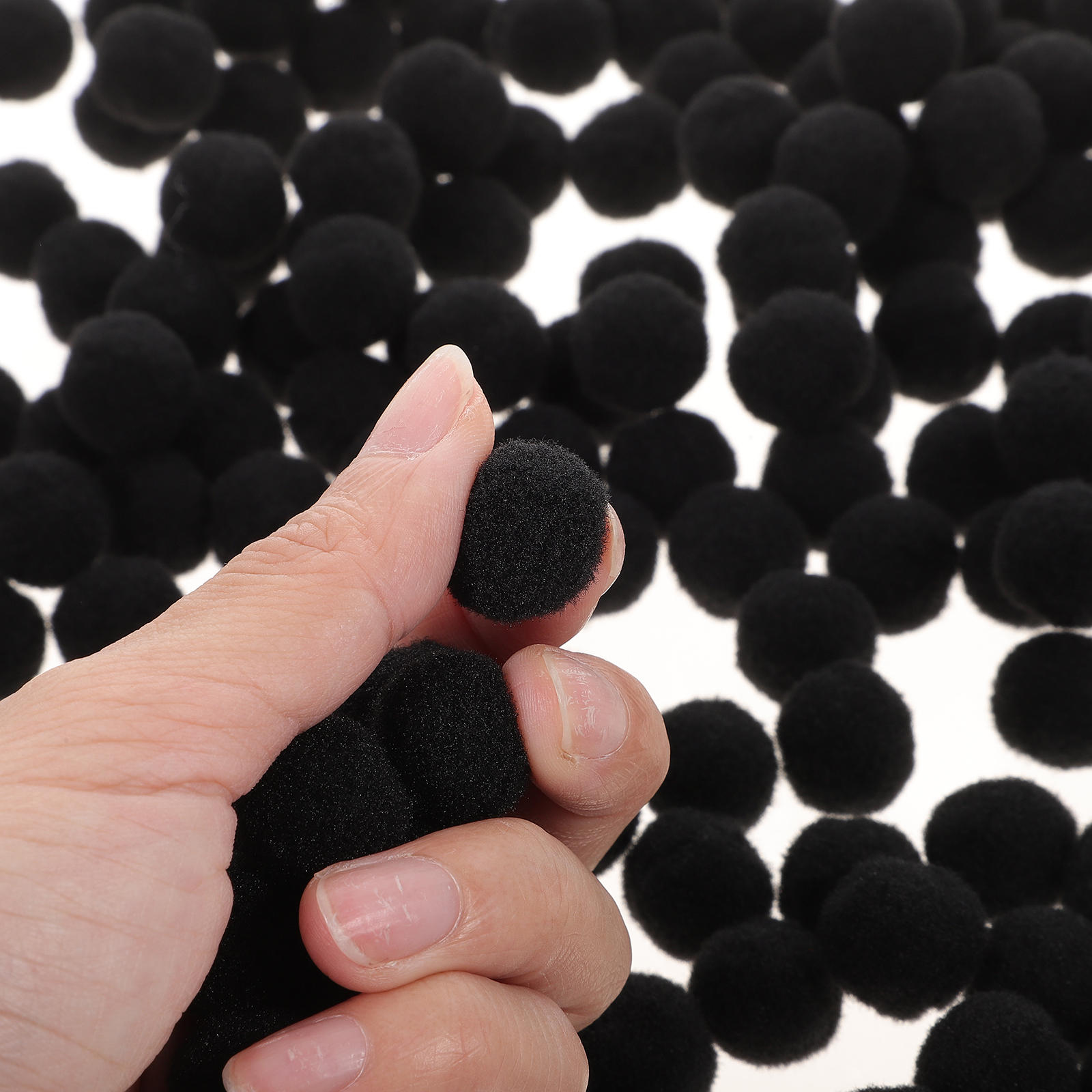 YOSADIER Black Fluffy Pom Poms 500 Pieces DIY Craft Decorations For 