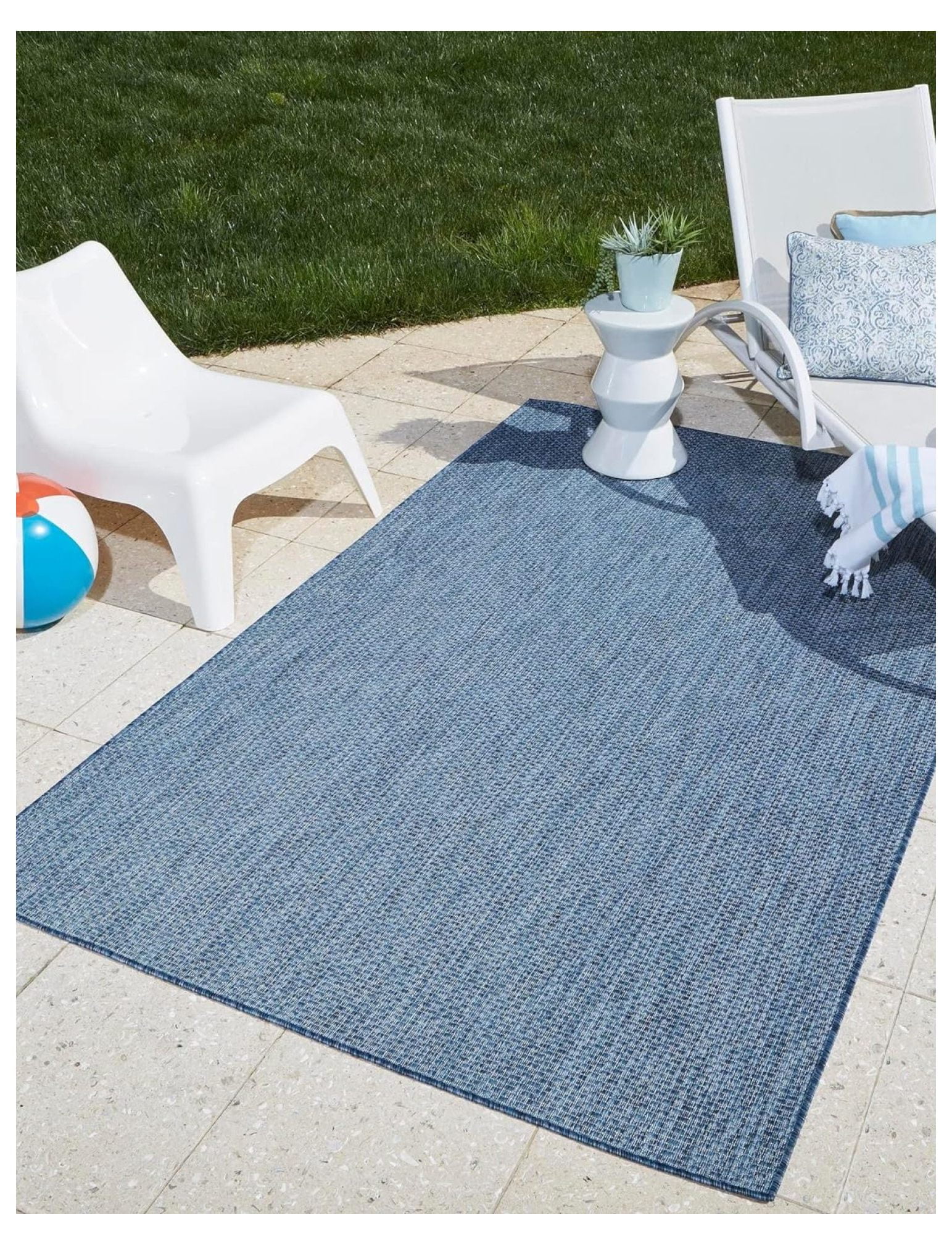 Navy Blue Synthetic 4' x 6' Outdoor Flat Woven Rug