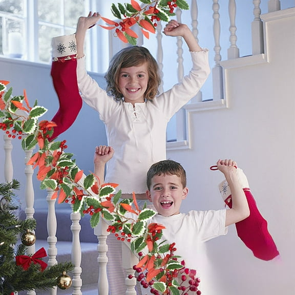 YOTQUSKI Flower Garland, 5Ft Christmas Garland, Spring Greenery Garland with Red Berries, Artificial Floral Greenery Vine for Mantle Staircase Indoor and Outdoor