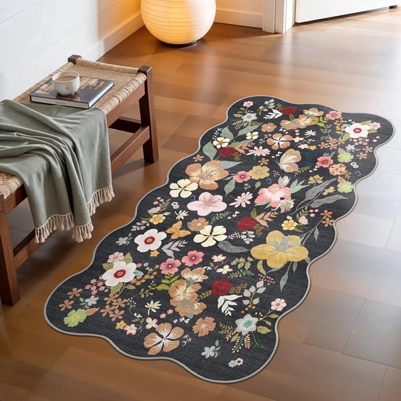 YOUFORTONG 2x4 Washable Runner Rug, Vintage Floral Scalloped Low Pile Carpet, Non Slip Stain Resistant Soft Thin Rug for Entryway Hallway Kitchen Bedroom Bathroom,Black