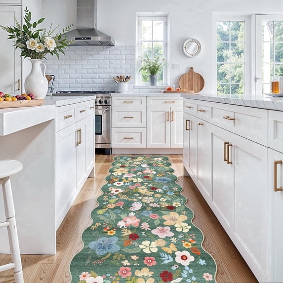 YOUFORTONG 3x8 Washable Hallway Runner Rug, Vintage Floral Scalloped Non Slip Carpet, Soft Low Pile Stain Resistant Thin Rug for Kitchen Entryway Laundry Bedroom Bathroom,Green