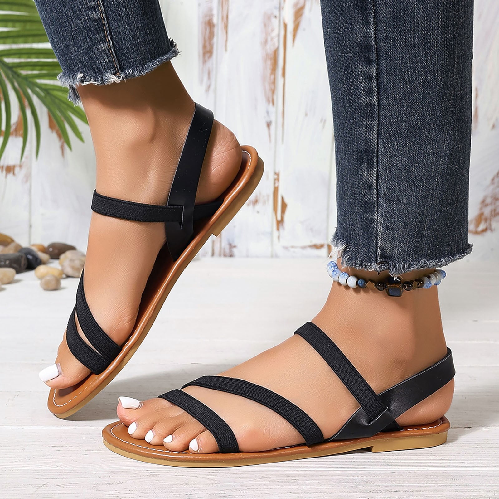 YOUSNH Women's Woven Strappy Flat Sandals Summer Holiday Fashion Wear Clip  Toe Beach Shoes Beach Sandals for Woman Black 41 - Walmart.com