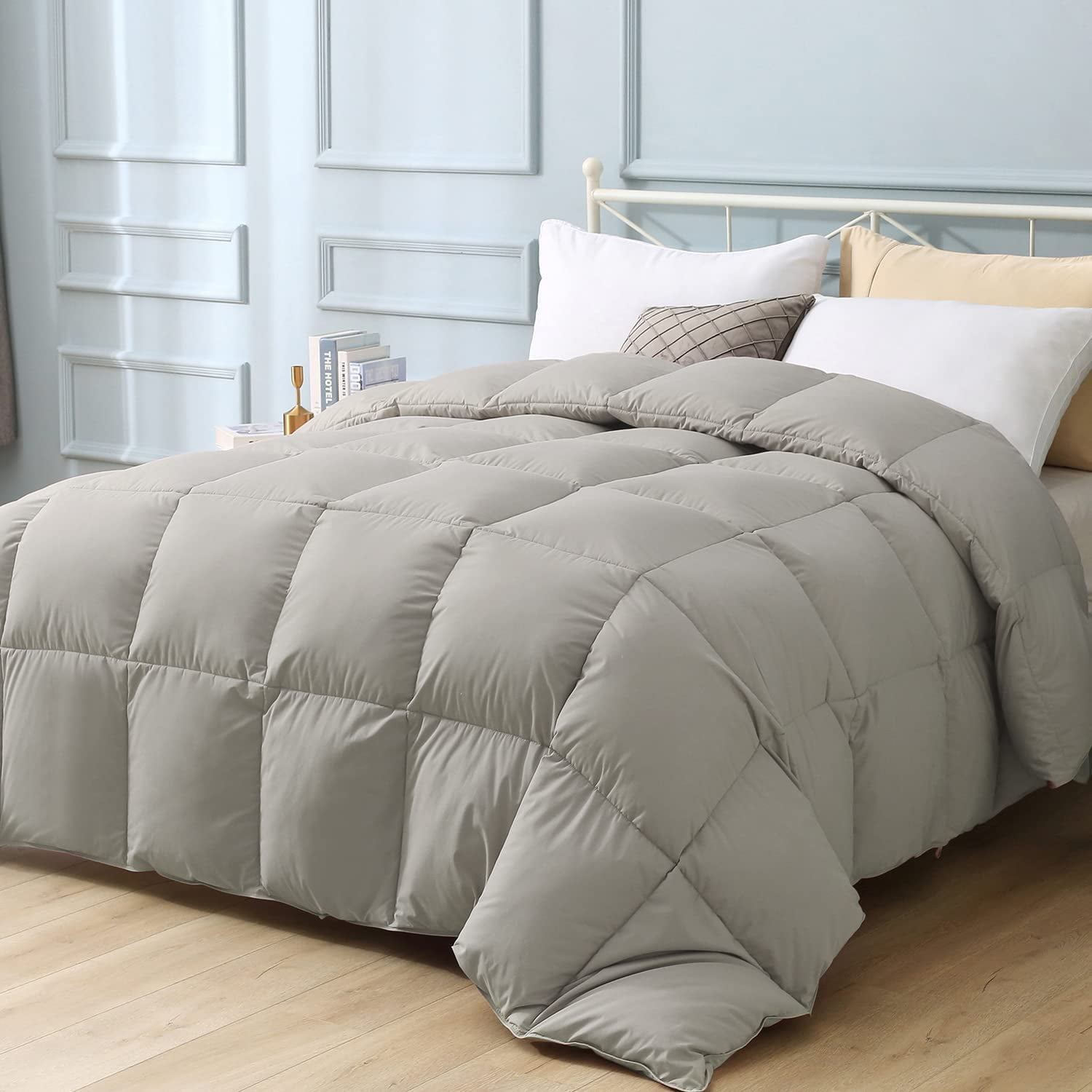 YOUTENG Goose Feather Down Comforter, Full/Queen Duvet Insert, Hotel