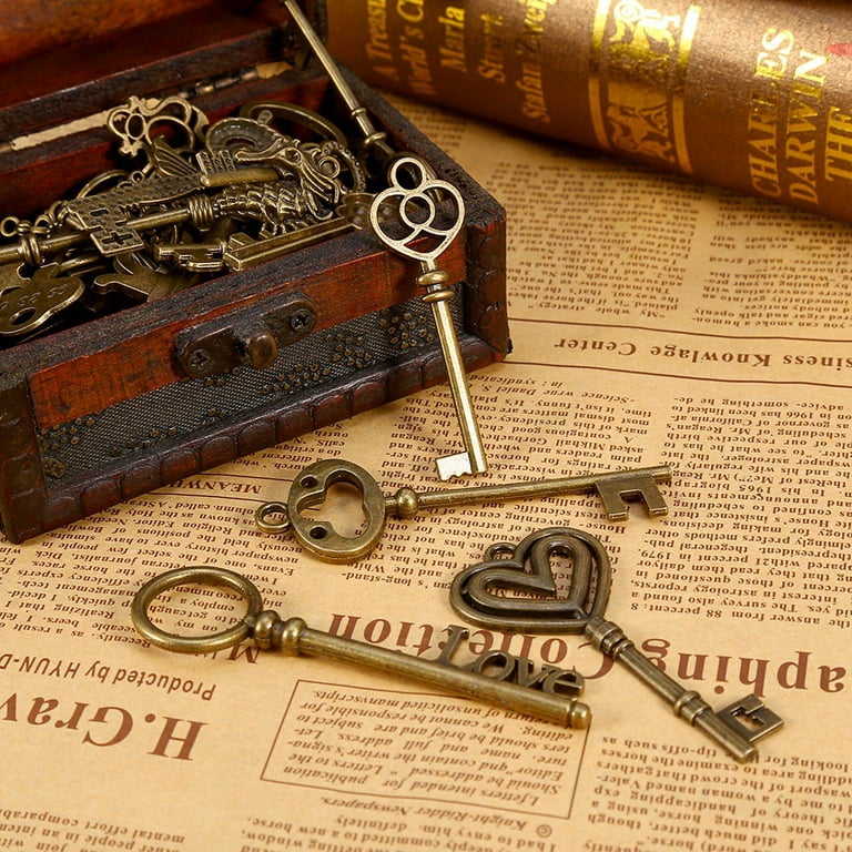 YOUTHINK Vintage Keys,69pcs Assorted Antique Vintage Bronze Skeleton Keys  Fancy Heart Bow Jewelry,Bronze Keys