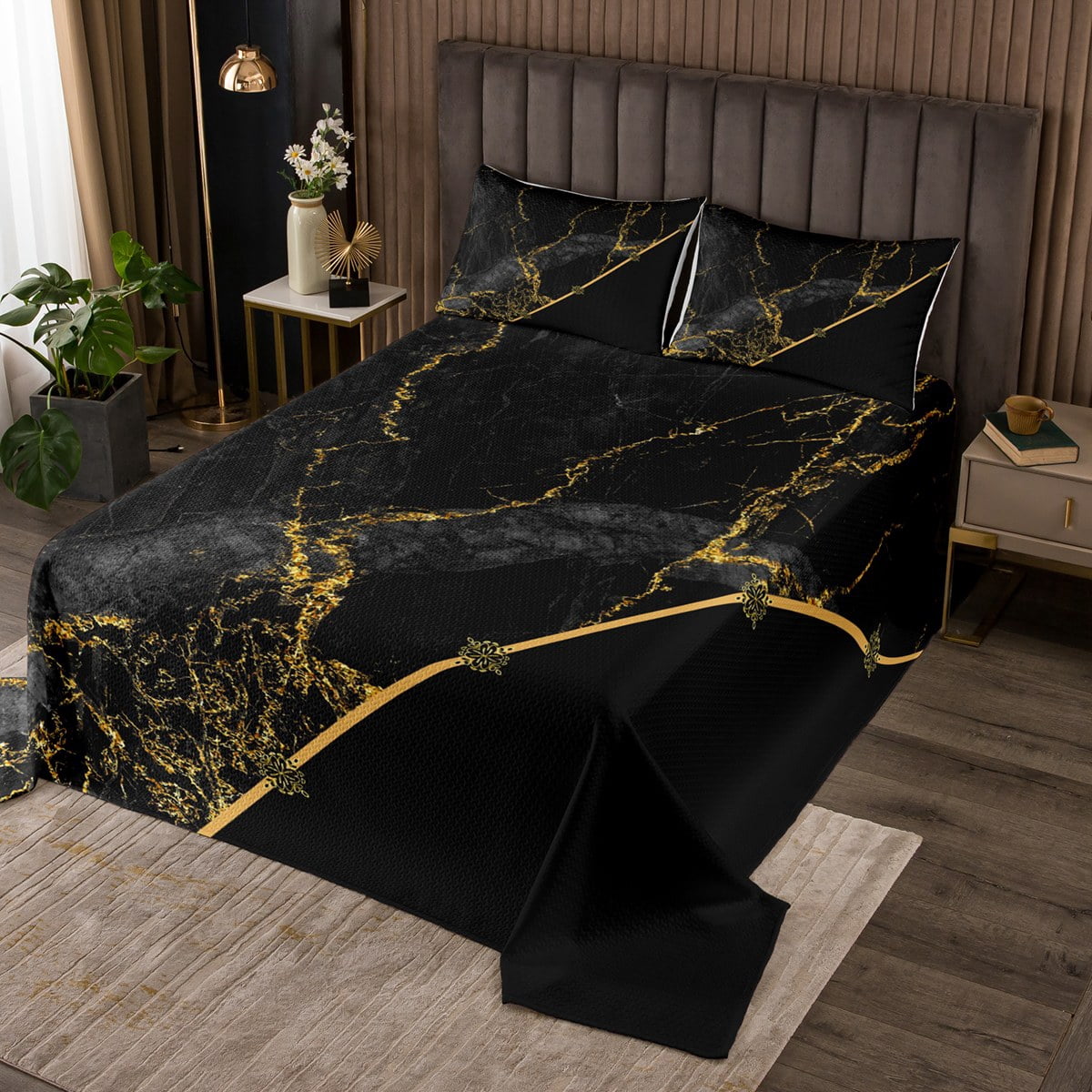 Murray (of Dysart) Crest Black Bedding Set main image 1