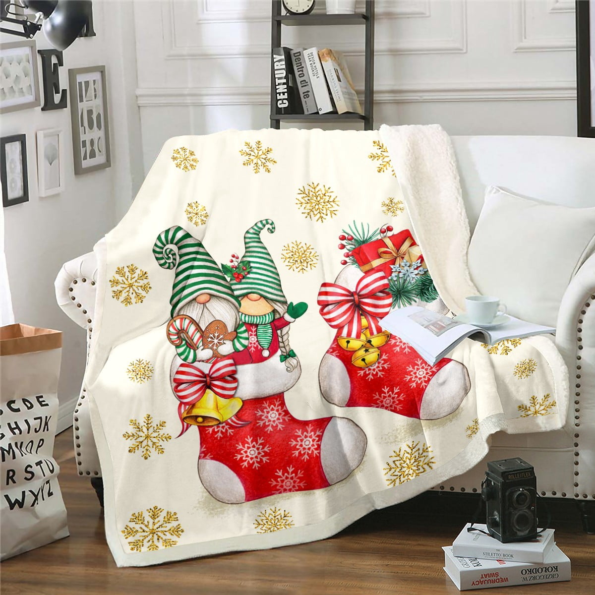 Santa Gifts Quilted Blanket NCU0VH541