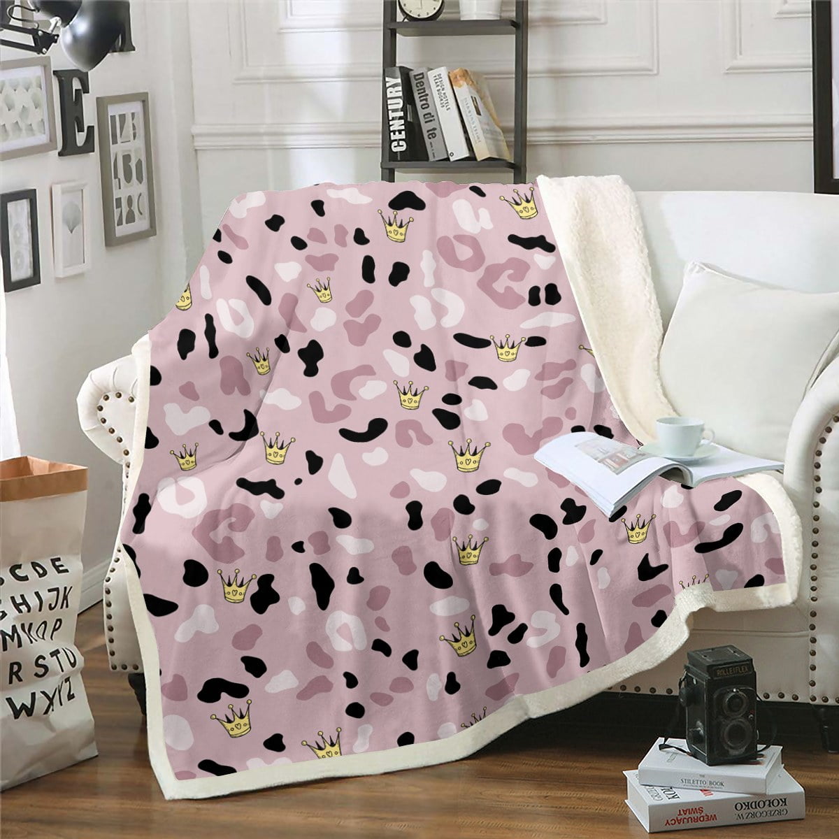 VS PINK Cheetah 2024 sherpa blanket