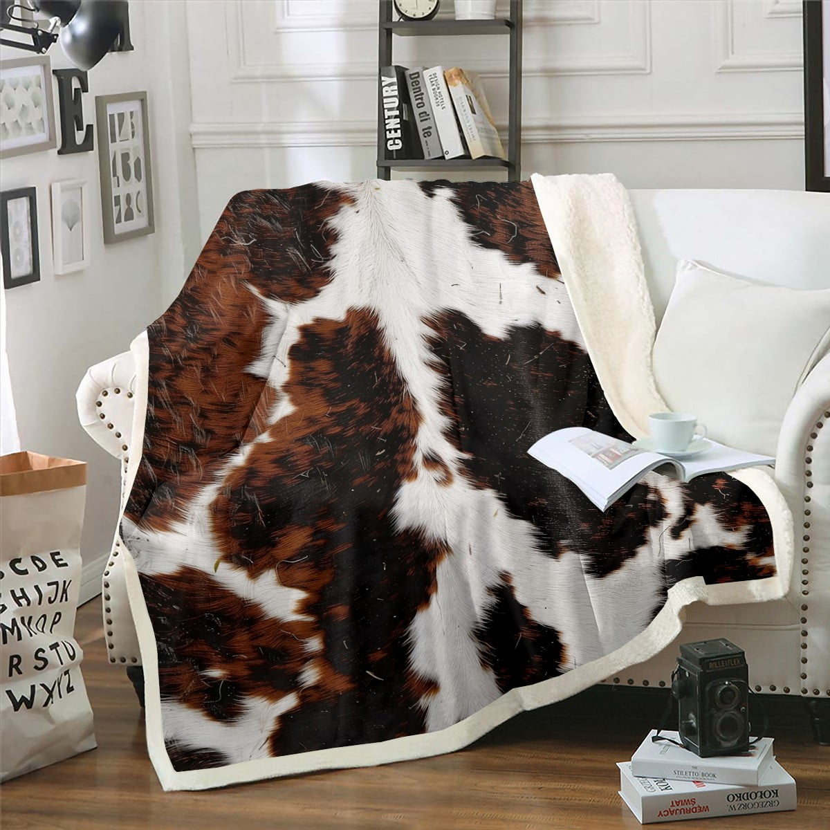 Cheese Surface Pattern Print Hooded Blanket main image 0