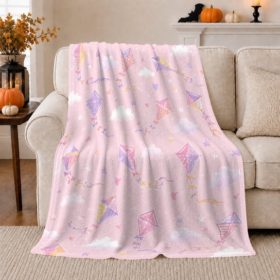 YShenghong Pastel Diamond Kites With Clouds Hearts And Stars Printed Flannel Blanket