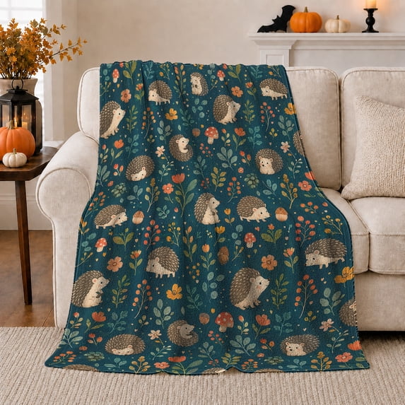 YShenghong Woodland Hedgehogs Among Mushrooms Flowers And Leafy Sprigs Printed Flannel Blanket