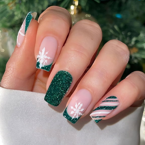 YTTAL Christmas Press On Nails Short Almond Green Fake Nails - False Nails with Designs White Snowflake Full Cover Matte Glue On Acrylic Nails for Women 24 Pcs