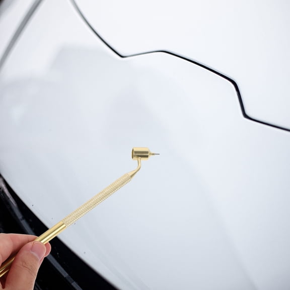 YUNLIGHTS Car Scratch Repair Pen with Fillable Liquid Paint and Slanted Tip for Precision Touch Up in Golden