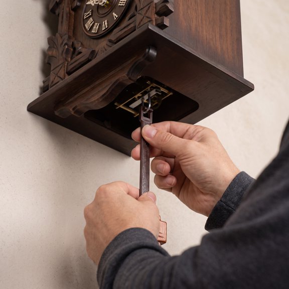 YUNLIGHTS Traditional Wooden Cuckoo Clock Pendulum Bob for Consistent Timing and Enhanced Wall Clock Appearance