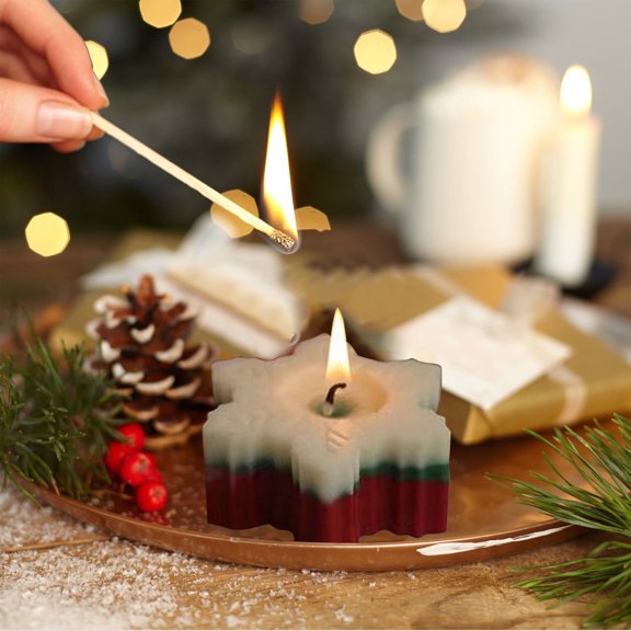 YUTK Winter Aroma Candle Ambiance Sensation Snowflake Wholesale Christmas Modeling Small Gift Christmas Candle,Red,Free Size