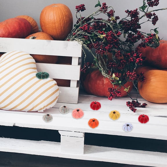 YUYUETIME 16Pcs Lightweight Wool Felt Pumpkin Ornaments for Holiday Decoration