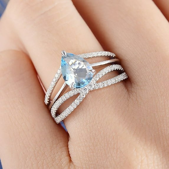 YYKihy Exquisite Diamond Ring Elegant Rhinestone Ring Jewellery Rings Women Fashion Diamond Blue Zircon Rings For Women