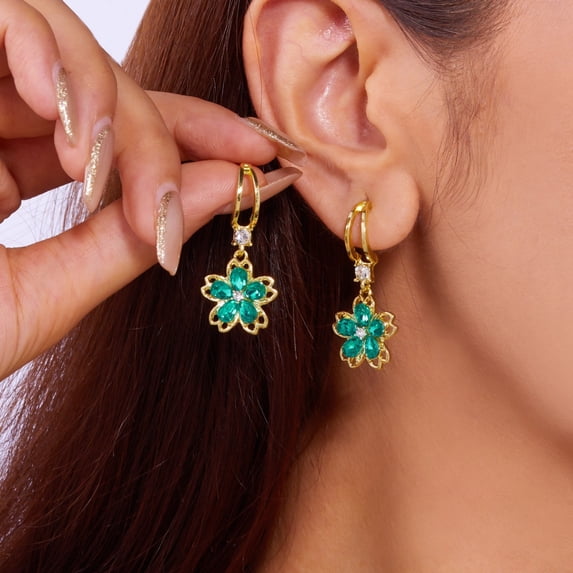 YYKihy New Flower Earrings Fashionable Women's Versatile Multi Color Petals Inlaid Ear Clip Earrings