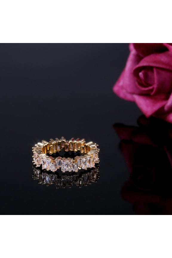 Retro Simple Metal Irregular Vertical Bar Zircon Couple Ring Jewelry Gift