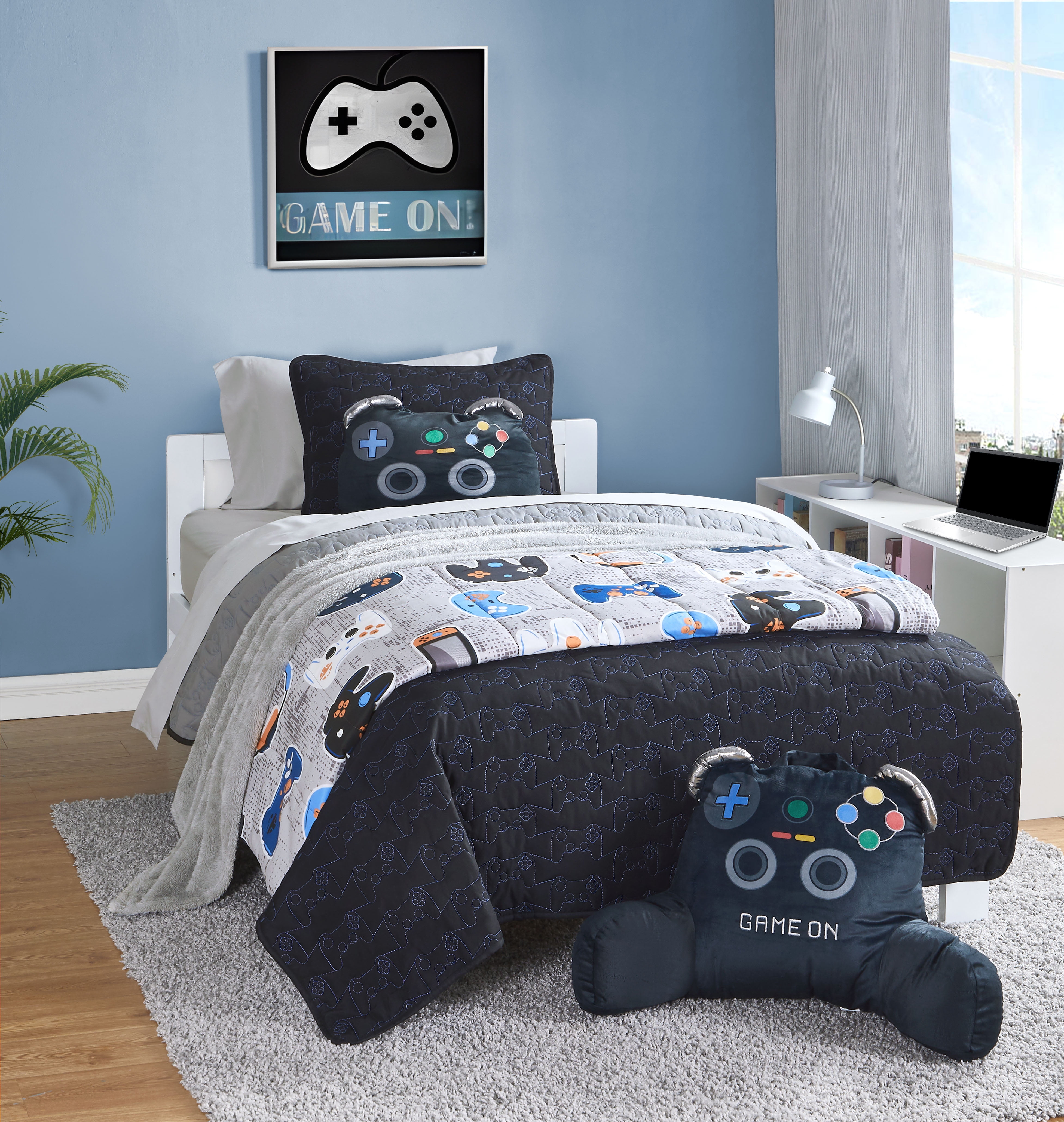 Your Zone Kids Reversible Microfiber Quilt Set, Gamer, Twin, 2 Piece